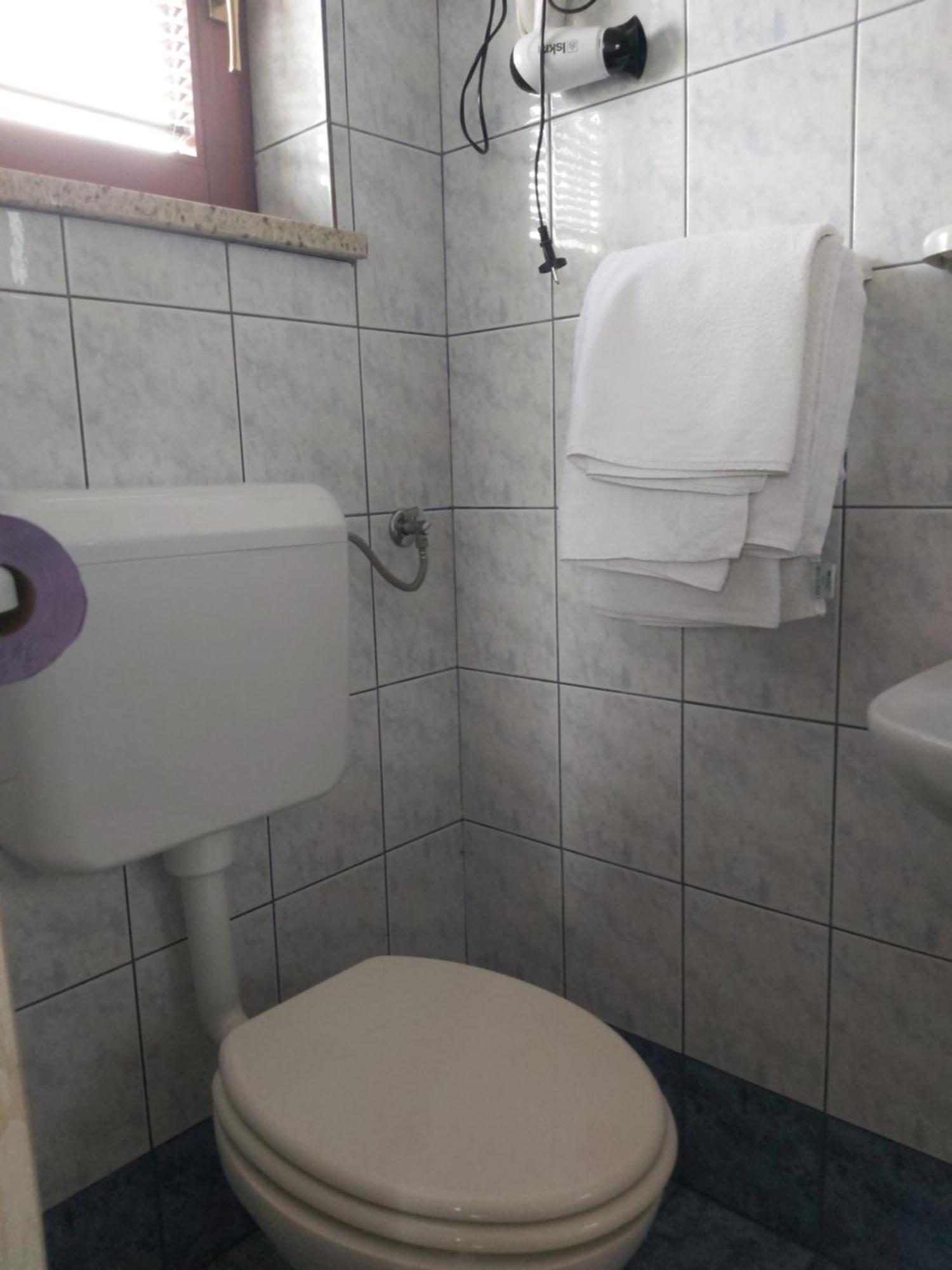 Rooms Zagon Постойна Экстерьер фото