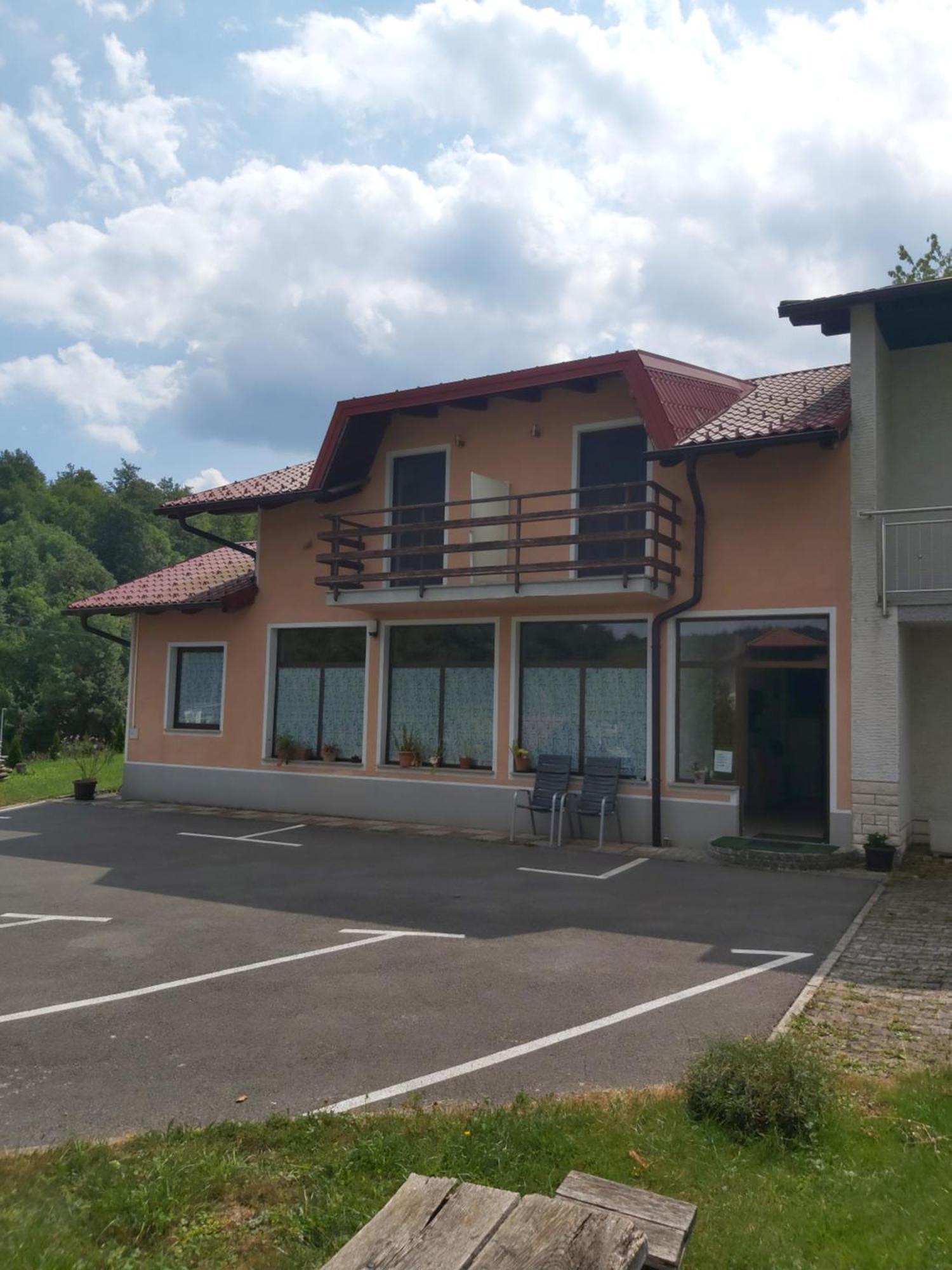Rooms Zagon Постойна Экстерьер фото